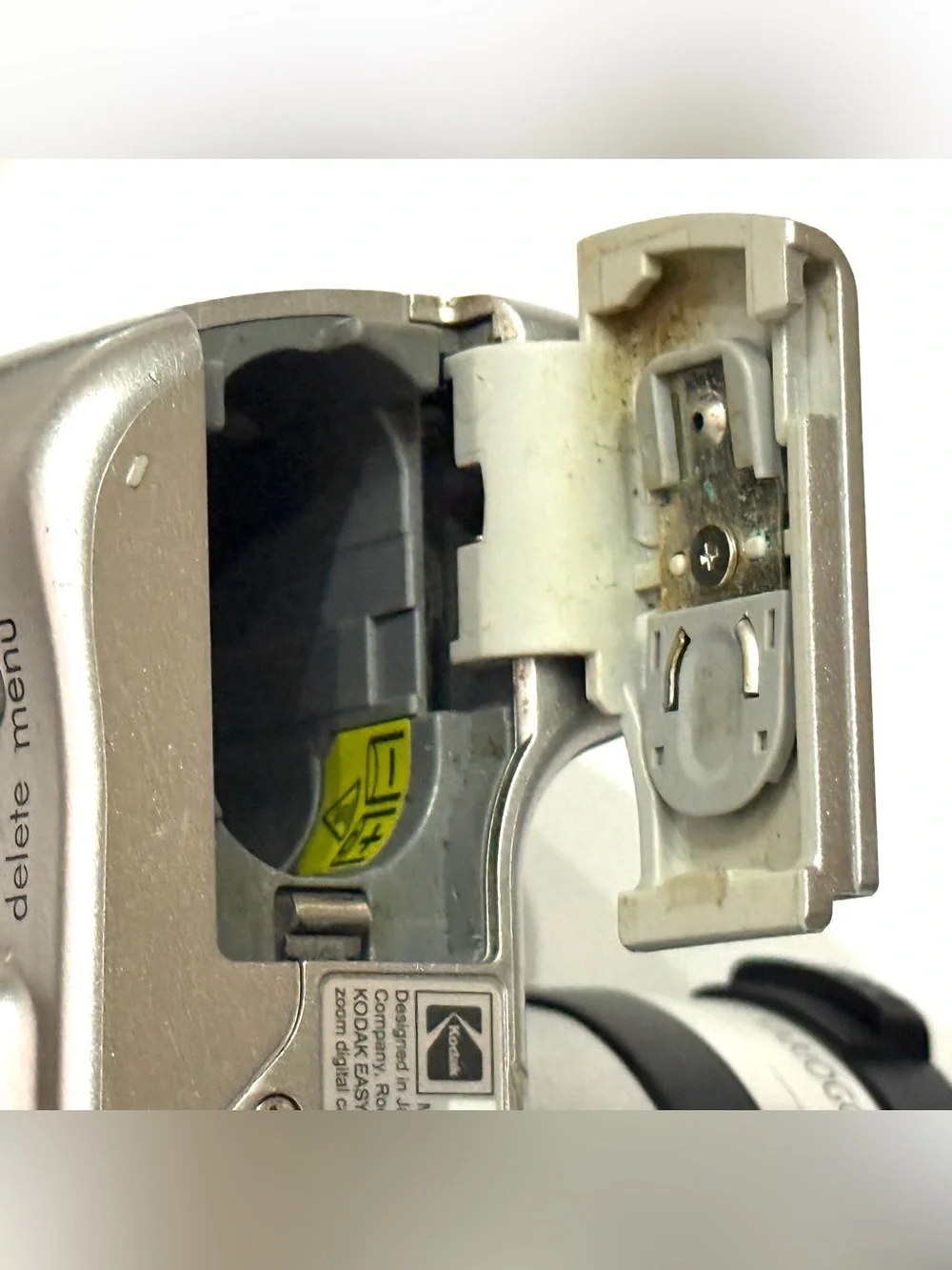 Kodak EasyShare Z650 6.1MP 10x Zoom Digital Camera AS-IS Parts Repair